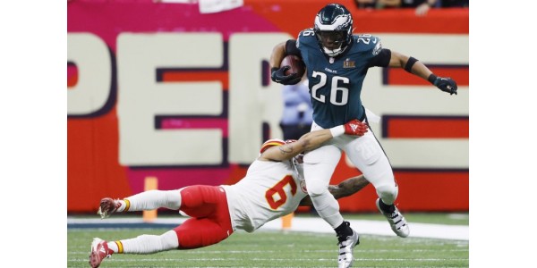 Les Philadelphia Eagles montrent leur sincérité en renouvelant le contrat du running back Saquon Barkley Les Philadelphia Eagles montrent leur sincérité en renouvelant le contrat du running back Saquon Barkley